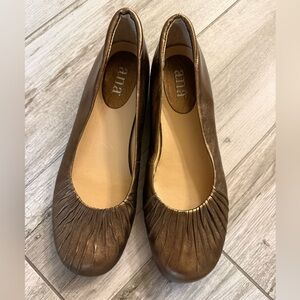 a.n.a Bronze Flats. Size 8. EUC.